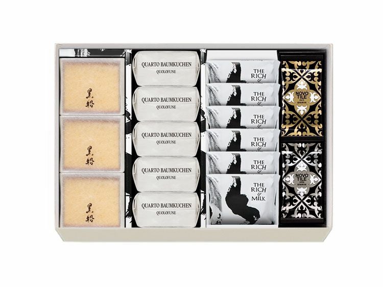 黒船カステラbebe(3個)・クアルトバウム(5個)・ザ リッチ アンド ミルク(6枚)・ノボタイル(12枚)の詰合せ